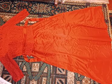 длинное платье: Детское платье, цвет - Красный, Новый
