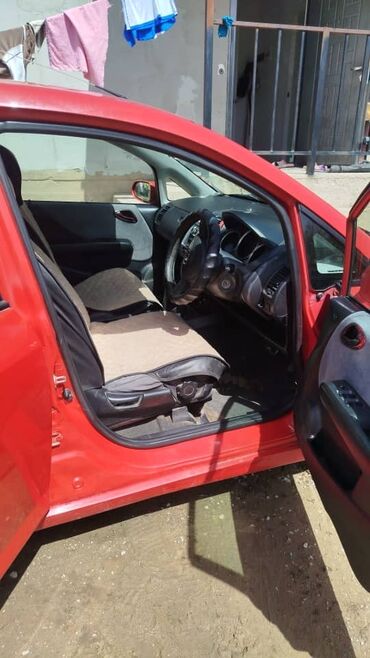 корея машина цена: Honda Fit () — красный хэтчбек Основные особенности: - 5-дверный