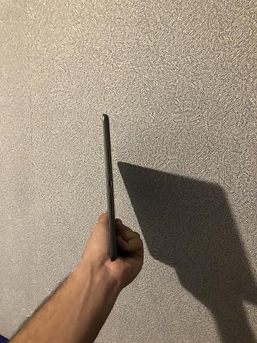 ipad planset: İşlənmiş Apple iPad 9 (2021), 10,2", 64 GB, Ödənişli çatdırılma, Ünvandan götürmə — 6