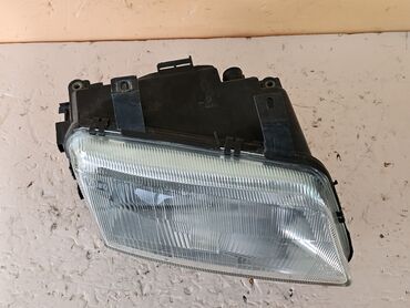 Передние фары: Передняя правая фара Audi 1997 г., Б/у, Оригинал — 2