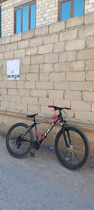 velosiped motorlu: Vista modelidir her bir şeyi işləkdir. Üzərində verilenler: 1 az — 2