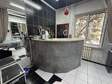 Стойка ресепшн полукруглая для салона/офиса - Форма: полукруг -