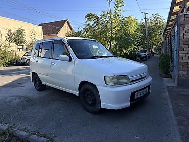 Nissan Cube: 2000 г., 1.3 л, Автомат, Бензин, Хэтчбэк