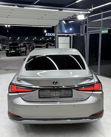 Lexus: Lexus ES: 2018 г., 2.5 л, Автомат, Гибрид, Седан — 2