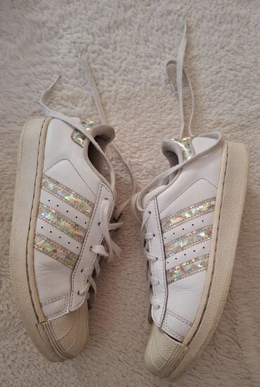 Patike: Adidas, Veličina - 35 — 7