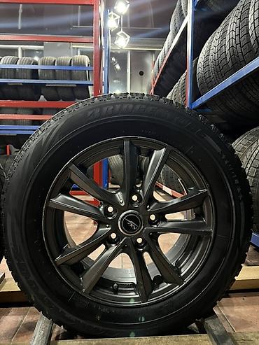 Транспорт: Комплект колес в сборе на литых дисках. - Шины: Bridgestone Studless — 3