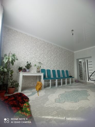 Продажа квартир: Продается 2 ком квартира в районе Оторбаева 5 этаж, центр отопление