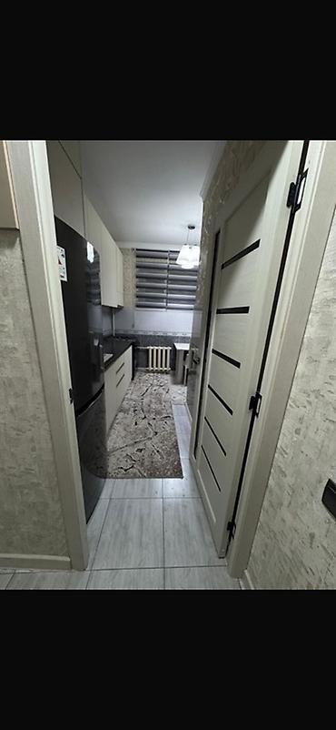 Долгосрочная аренда квартир: 3 комнаты, Собственник, Без подселения, С мебелью частично — 5