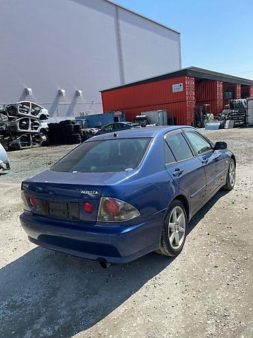 крыло altezza: Крышка багажника Toyota, 2003 г., Б/у, Оригинал — 2