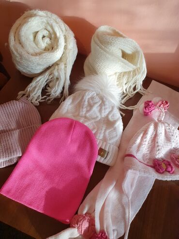 детский комплект шапка шарф: ПРОДАЮТСЯ Шапки и шарфы. Детские и взрослые! 1 комплект на лялечку