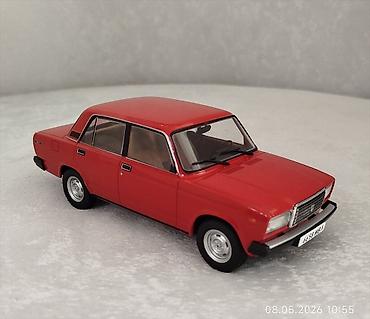 model 1: 2021 il, 1:24 — 6