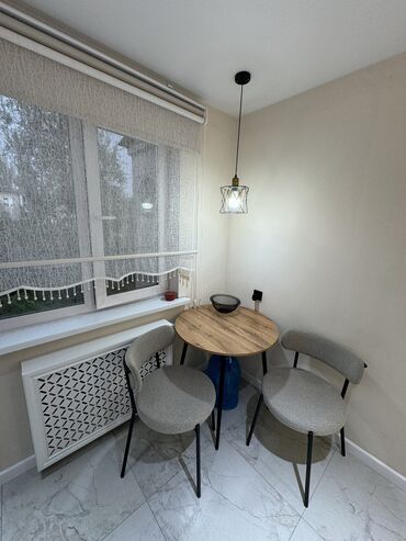 квартира с дизайнерским ремонтом жк: 2 комнаты, 49 м², 104 серия, 4 этаж, Дизайнерский ремонт