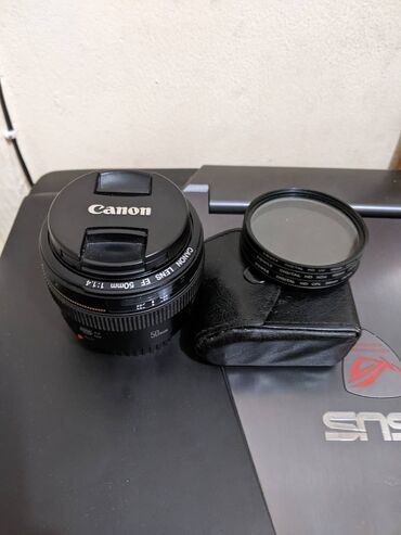 Фото и видеокамеры: Светочувствительный объектив Canon EF 50мм 1:1.4 + набор фильтров