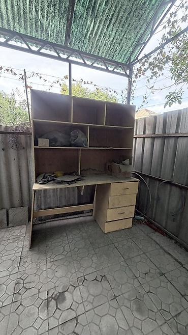 стол для ноутбук: Продаю компьютерный стол самовывоз — 1