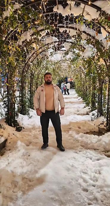 məktəb ləvazimatı: Salam, hörgü və suvaq ustasiyam Sumqayit şəhərində yasayiram kimə usta — 1