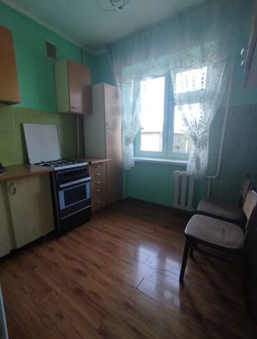 квартиры в районе бишкек парк: 2 комнаты, 44 м², Индивидуалка, 4 этаж, Косметический ремонт