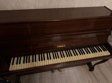 Sintezatorlar: Piano, Fender, Akustik, İşlənmiş, Ünvandan götürmə