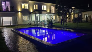 Долгосрочная аренда домов: 265 м², 7 комнат, Бассейн, Бронированные двери, Забор, огорожен — 1