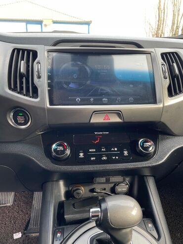 Kia: Kia Sportage: 2 l | 2014 il Krossover — 19