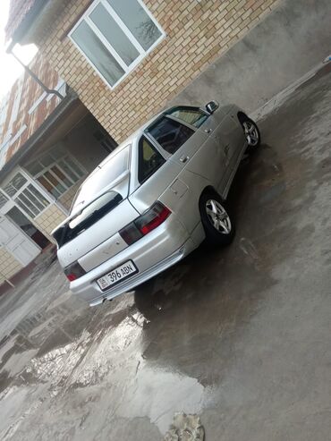 ВАЗ (ЛАДА): ВАЗ (ЛАДА) 2112: 2005 г., 1.6 л, Механика, Бензин, Хэтчбэк — 5