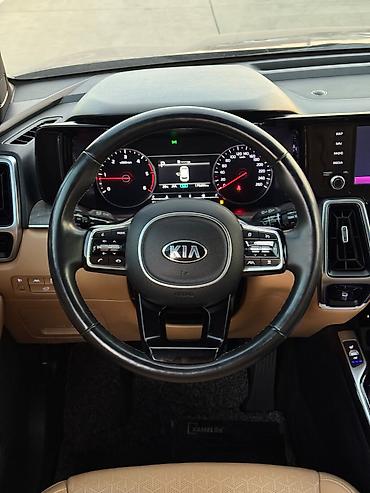 Kia: Kia Sorento: 2021 г., Кроссовер — 2