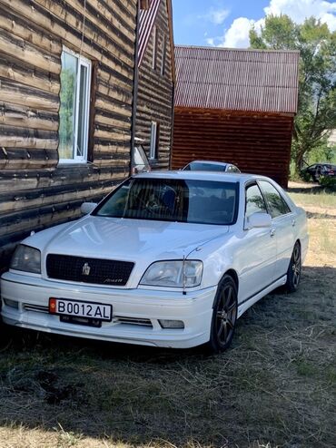 купить машину в рассрочку без банка: Toyota Crown: 2002 г., 3 л, Автомат, Бензин, Седан