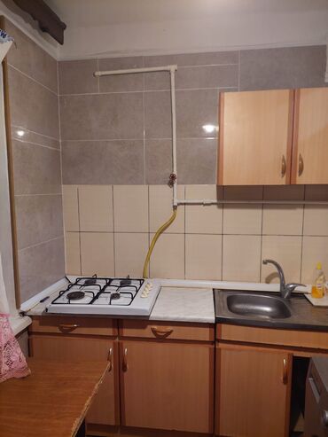 Uzunmüddətli kirayə mənzillər: Mənzil ev sahibindən kirayə verilir: Gənclik metrosu yaxınlığında — 21