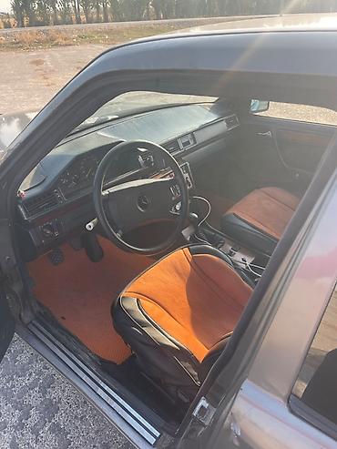 mercedes e500: Mercedes-Benz W124: 1992 г., 2.3 л, Механика, Бензин, Седан — 7