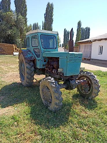 jcb эксковатор: Трактор колесный, класс тяги примерно 1,4–2, с кабиной. Дизельный — 2