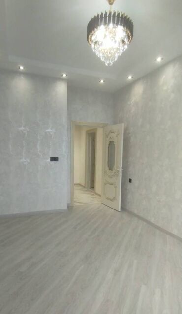 Köhnə tikili: 2 otaqlı, Yeni tikili, m. Neftçilər, 61 kv. m