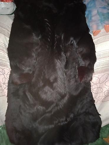 Натуральный мех,52 размер,обменяю,на бутсы,укоашения,либо что нибудь