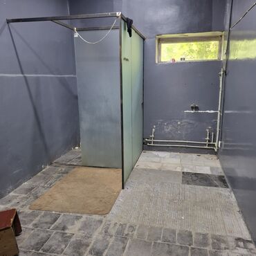 бишкек продаю дом село дордой 2: 🏡 Продаю участок 35 соток 📏 с готовым коммерческим помещением 640 м²!
