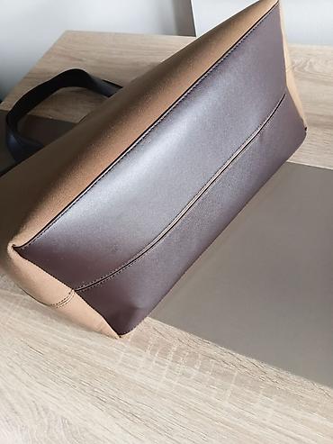 bez torbe zenske: Tote torba elegantnog, minimalističkog dizajna. - Materijali — 9