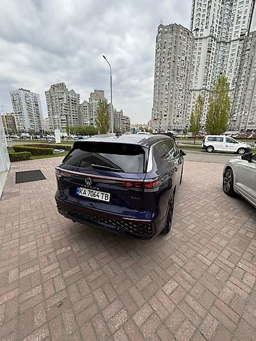 Volkswagen Tayron 4Motion – geniş və texnoloji ailə krossoveri — 1