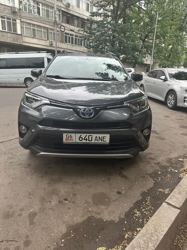 Toyota: Toyota RAV4: 2017 г., 2.5 л, Автомат, Гибрид, Внедорожник