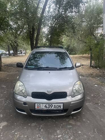 авто в рассрочку от хозяина бу: Toyota Vitz: 2004 г., 1.3 л, Вариатор, Бензин, Хетчбек