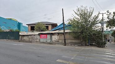 Продажа домов: Срочно продаю пол дома с земельным участком мерою 3 сотки. ул. 3я — 2