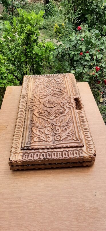 Şahmatlar: Əl işı taxta şahmat/nərd dəsti - Material: bərk ağac (əl oyması) - — 16