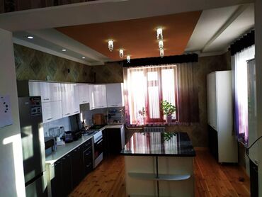 ош комната: 310 м², 14 комнат, Свежий ремонт С мебелью, Кухонная мебель