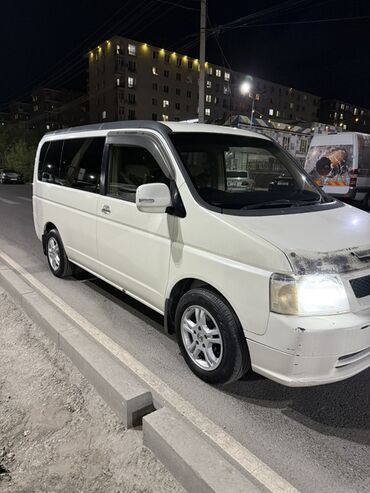 продаю связи с переездом: Honda Mobilio Spike, компактвэн/минивэн, правый руль, белый цвет