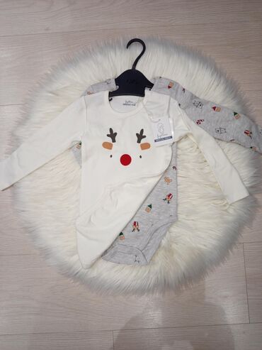 Paketi dečije odeće: Paket: Duksevi — 52