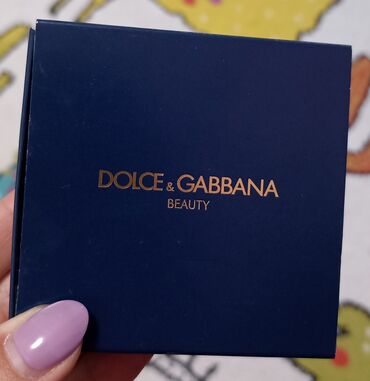 bebi dol osatena: Dolce gabbana slušalice. Original. Prelepe za poklon