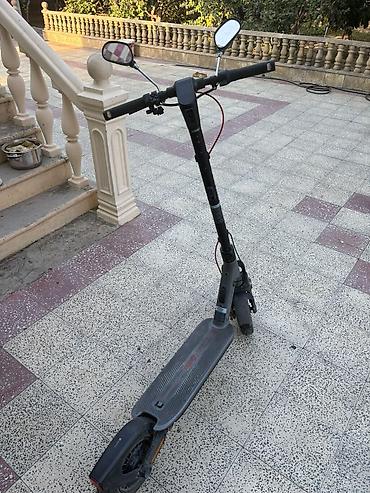 ninebot e2 pro: Segway elektrik skuter. Yenidir. 1 ay işlənib Şəkillərdə qara rəngli — 3