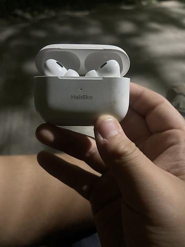 samsung s32: Беспроводные наушники Haidiko TWS с зарядным кейсом - Форм‑фактор — 2