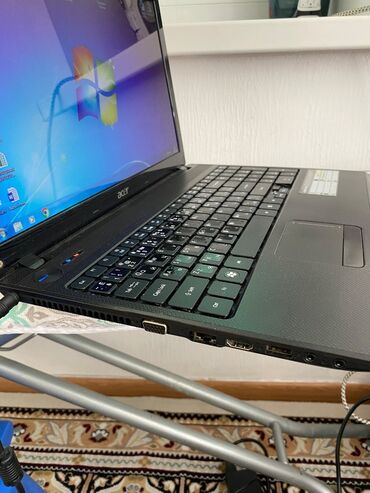 Ноутбуки: Ноутбук, Acer, 2 ГБ ОЗУ, Intel Core i3, 17 ", Б/у, память HDD