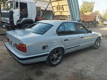 sur ron: BMW 5 series: 1992 г., 2.5 л, Механика, Бензин, Седан — 2