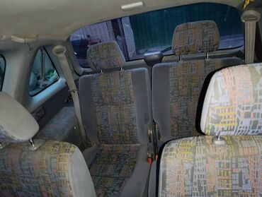 срочно продаю в связи с переездом: Toyota Picnic: 2 л, Механика, Бензин, Вэн/Минивэн