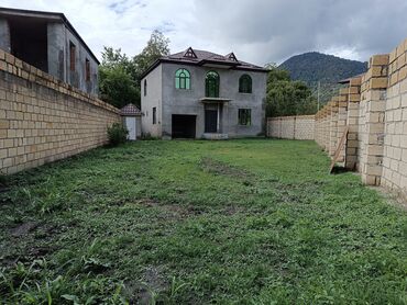 Həyət evləri və villaların satışı: 6 otaqlı, 167 kv. m, Kredit yoxdur, Orta təmir — 3
