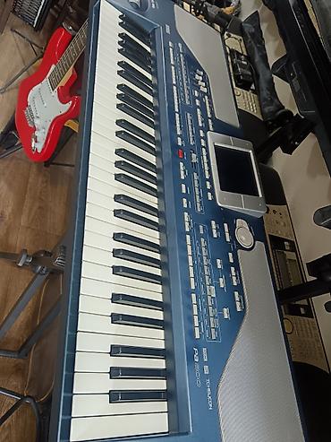 Korg pa 800 2 versiya 64 ram lalafo.az -da Korg pa 800 2 versiya 64 ram