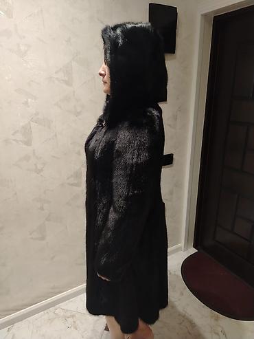 kurkalar: Qadınlar üçün qara rəngli kürk palto - Model: A-kesim, dizdən aşağı — 6